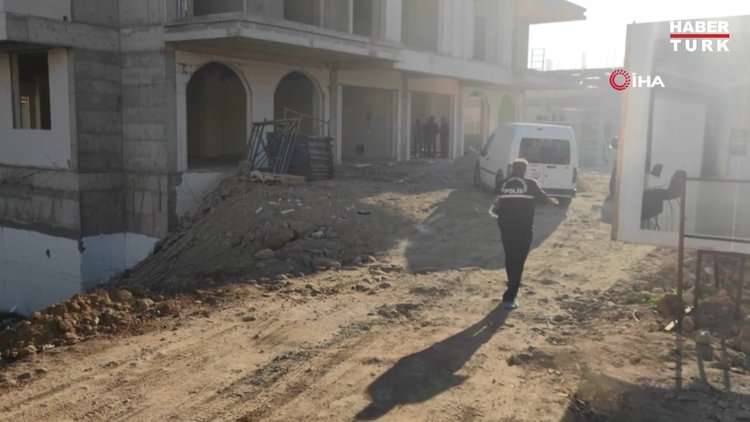 2 kardeşini inşaatta infaz etti