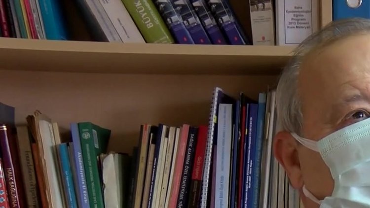 Bilim Kurulu üyesi Akın Virüs startta bekliyor