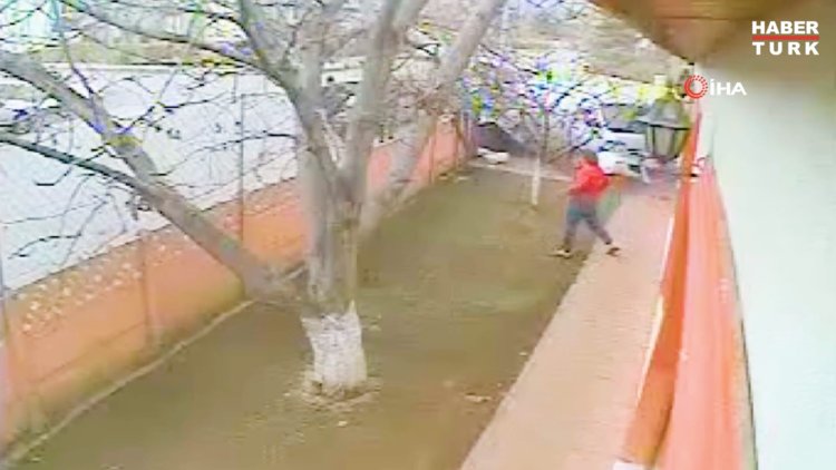 Ölümden kıl payı kurtuluş güvenlik kamerasına yansıdı!