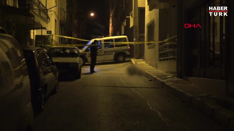 Sokak ortasında erkek cesedi bulundu