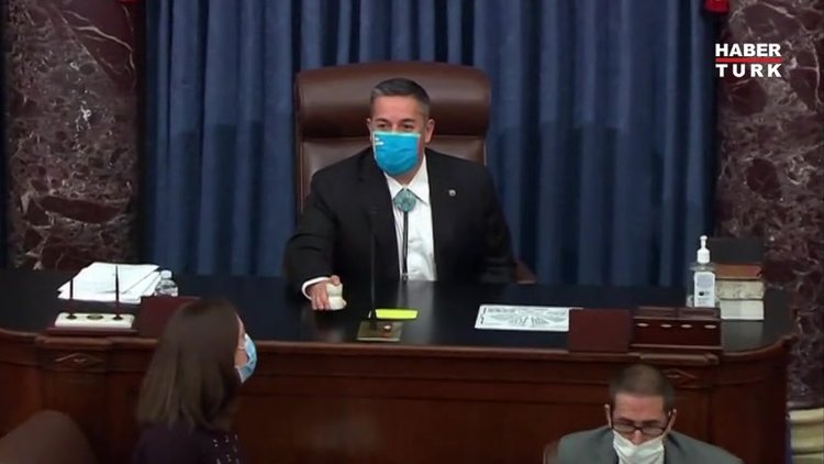 ABD tarihine geçti: Deb Haaland 'kabineye seçilen ilk Amerikan yerlisi' oldu