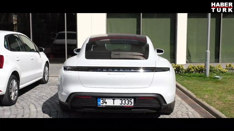 Fatih Altaylı - Porsche Taycan Turbo S