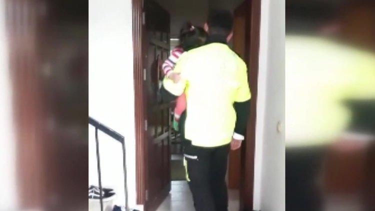 Polis, 2 yaşındaki kayıp çocuğu son anda kurtardı!