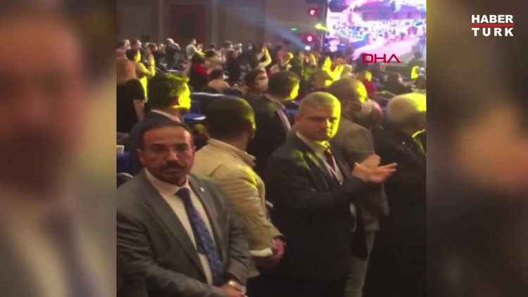 5 yıldızlı tesiste toplam 1900 kişinin katıldığı maskesiz, mesafesiz iki toplantı