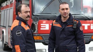 Kumandan, Uğur'a fırça çekiyor!