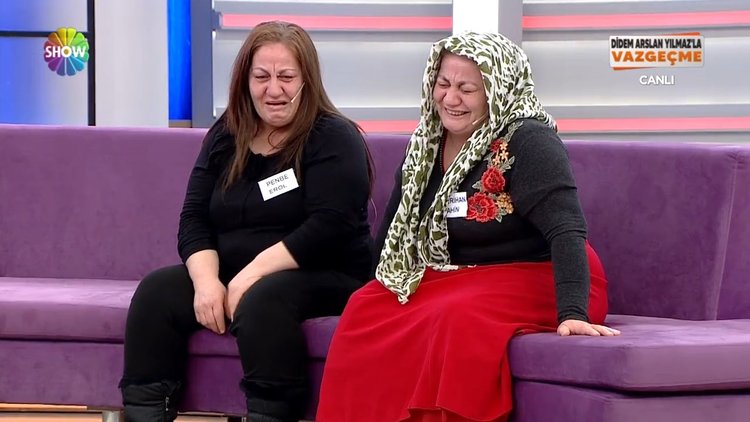 "Kocamı 200 bin lira karşılığında öldürürsen seninle yaşarım!"