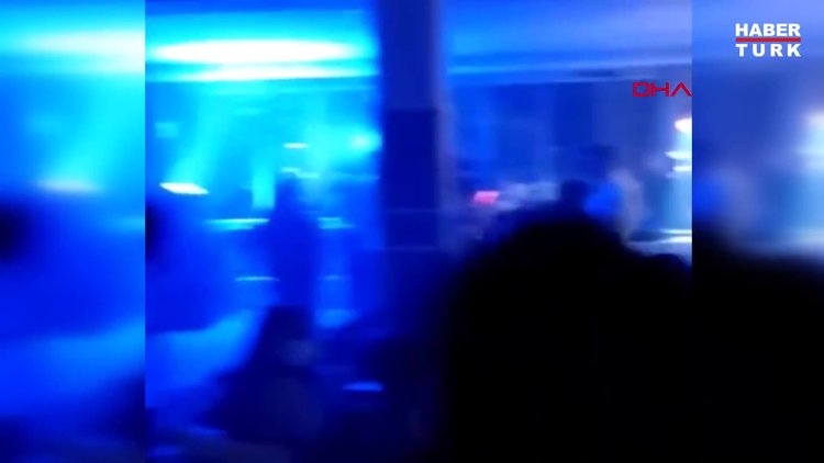Otel lobisinde parti yapanların eğlencesine polis baskını