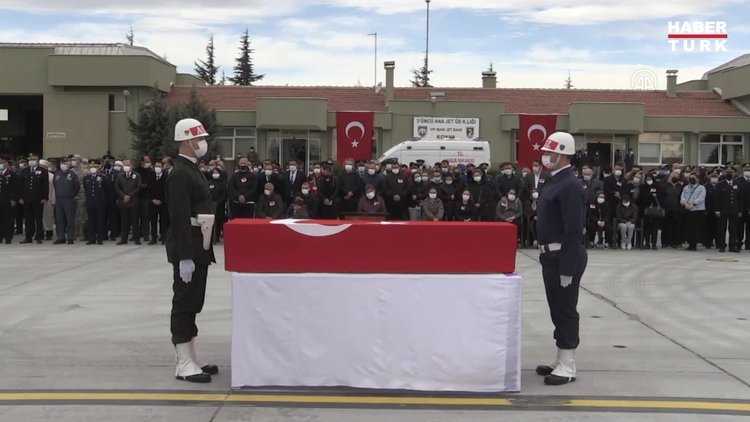 Şehit Hava Pilot Yüzbaşı Burak Gençcelep için tören düzenlendi