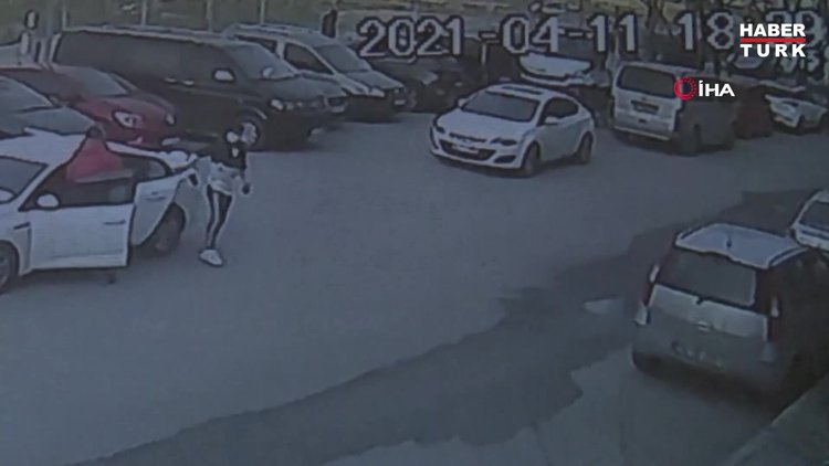 Tartıştıkları gencin kafasına baltayla vurdular