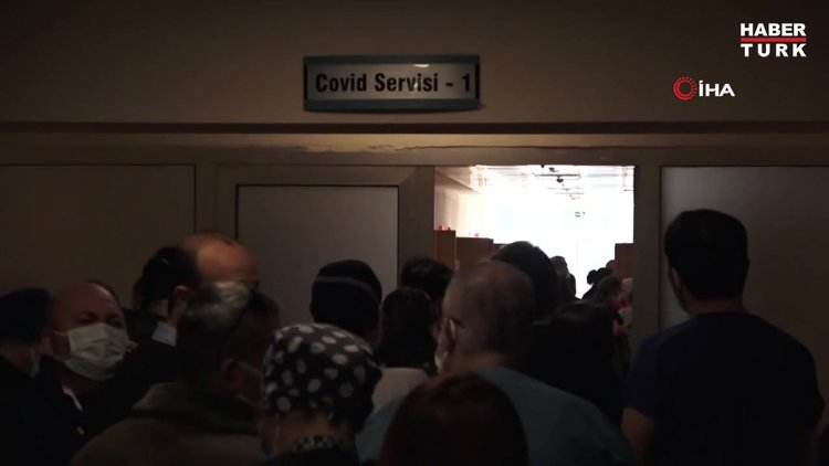 Prof. Dr. Şener'den Covid-19 aşılarıyla ilgili önemli açıklama