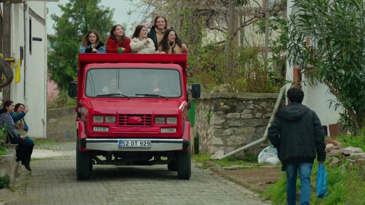 "Hayırlı Ramazanlar!"