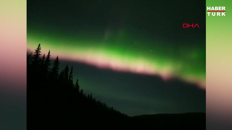 Alaska'da Kuzey Işıkları'nın gökyüzündeki büyüleyici dansı kamerada