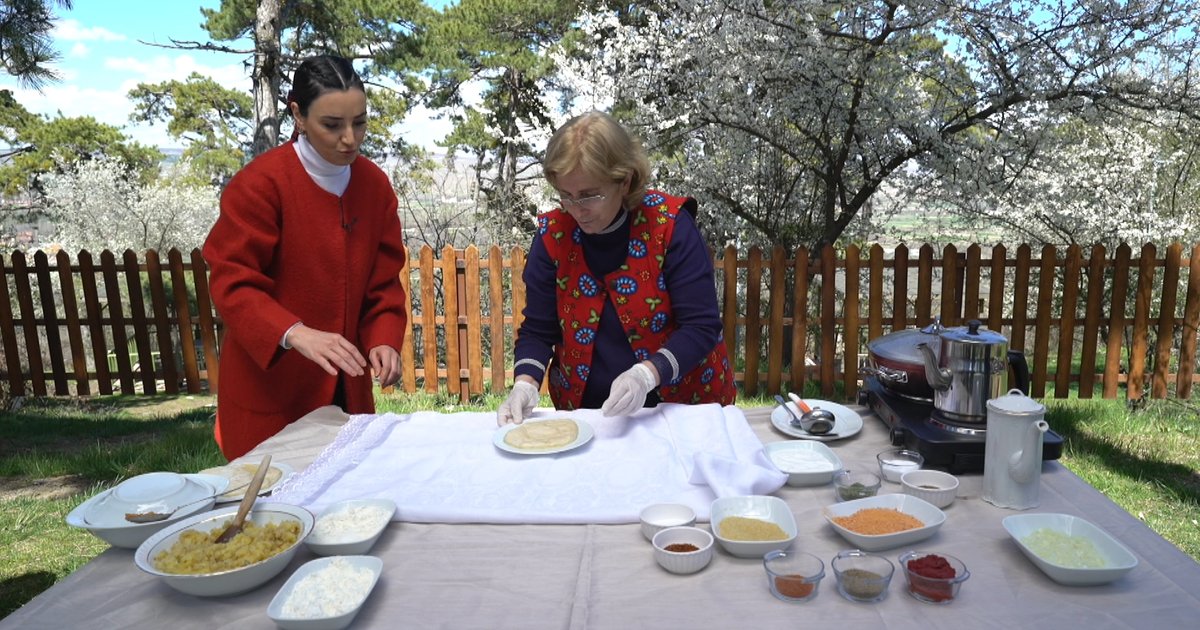 Sevcan�la Lezzet Yolunda Videoları Patatesli dolamber böreği