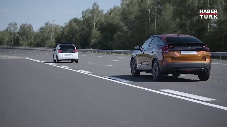 Yeni Citroen C4'ün Türkiye fiyatı açıklandı