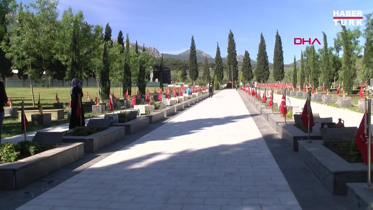 Soma'da facianın yıl dönümünde bayram sabahı hüzün