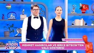 Vals Dansçıları Mehmet Hasırcılar ile Birce Bitecik de danslarıyla 19 Mayıs Atatürk'ü Anma, Gençlik ve Spor Bayramı için sergilediler. ...