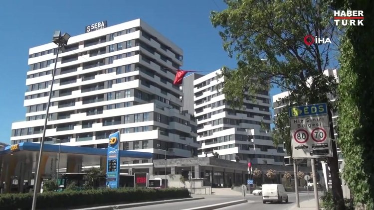 Lüks rezidansta dehşet: Ablasını döven sevgilisini bıçakladı