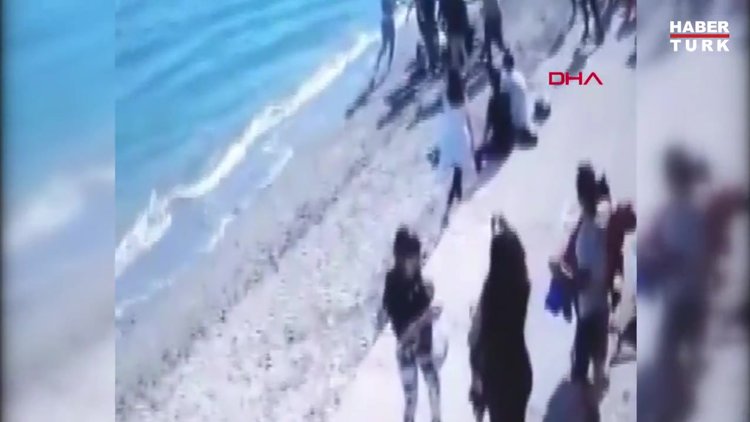 Silivri'de öldürülen Mertcan Kaya'nın bıçaklandığı anlar kamerada