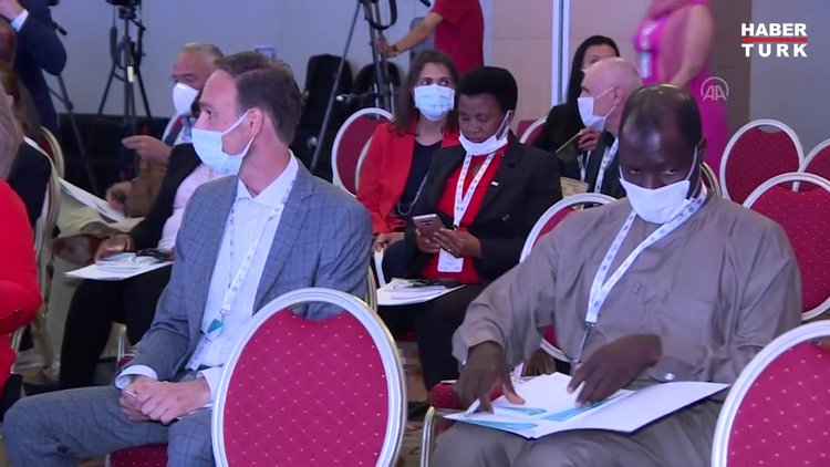 Sağlık Bakan Yardımcısı Tolunay: Testlerde pozitif oranı yüzde 20'lerden 5'lere düşmüş durumda