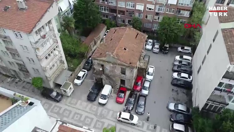 TÜRK EDEBİYATININ USTA İSMİ CENAP ŞAHABETTİN'İN EVİ OTOPARK OLDU