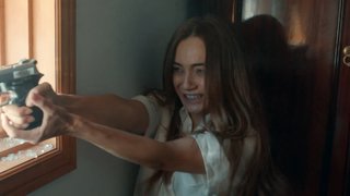 Yamaç'ın tuzağına düşmeyen Şahram, adamlarının bir kısmını ise Koçovalı kadınlarının üzerine gönderdi. 