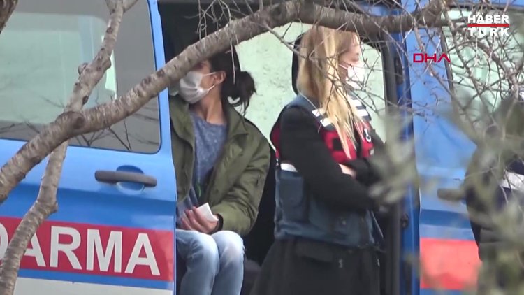 Melek İpek, zor günleri geride bıraktı