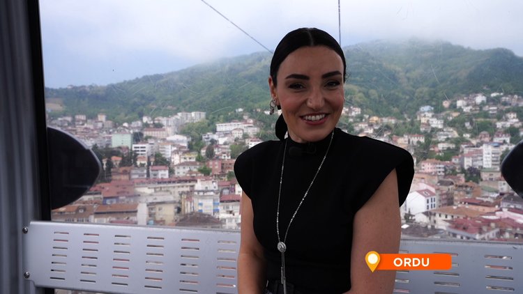 Sevcan Orhan'ın teleferik gezisi