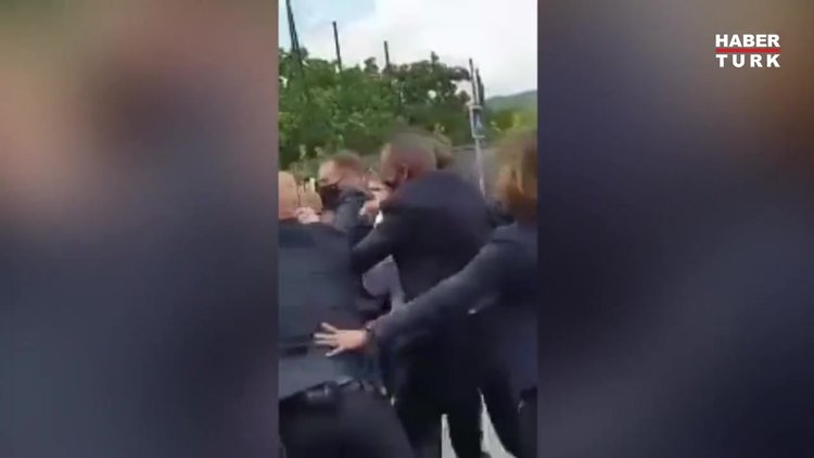 Macron'a tokat atıldı!