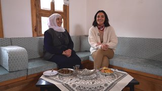 Sevcan Orhan safranıyla, eski evleriyle ve lokumuyla ünlü Safranbolu'yu gezdi.