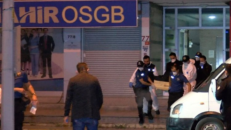 Beylikdüzü'nde bomba alarmı: Anne ve oğlunun cansız bedenleri bulundu