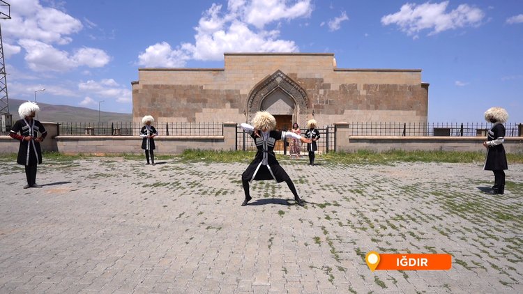 Sevcan Orhan'a Iğdır'da Kafkas karşılaması