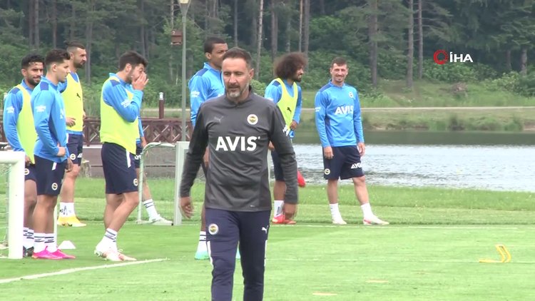 Pereira'dan futbolculara uyarılar