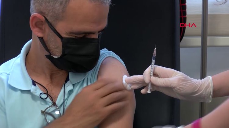 Koca'dan Turkovac-Coronovac 3. doz klinik çalışması için çağrı!