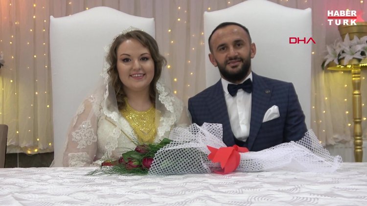 Yüksekova'ya Çekya'dan gelin