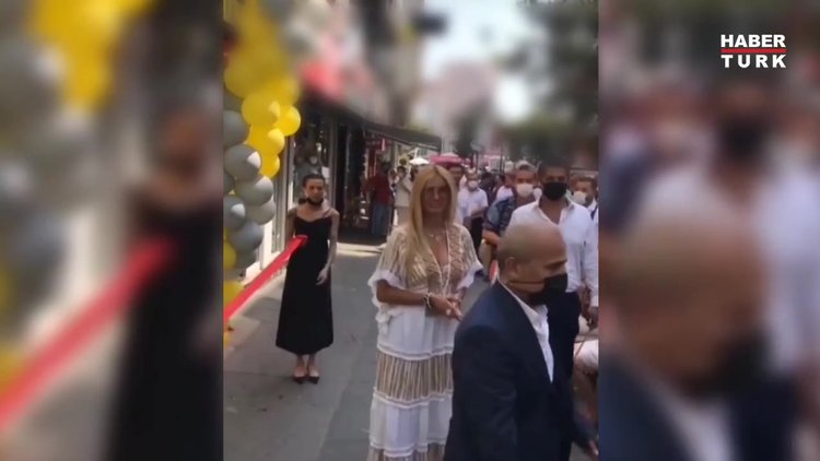 Tuğba Özay 'Felç geçirdim' demişti, kuyumcu açılışına gitti