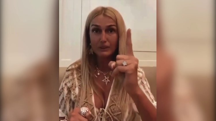 Tuğba Özay'dan eleştirilere yanıt!