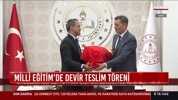 Milli Eğitim Bakanlığı'nda devir teslim töreni