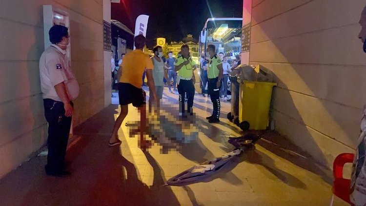 Fethiye otogarında bıçaklı kavga: 1 ölü