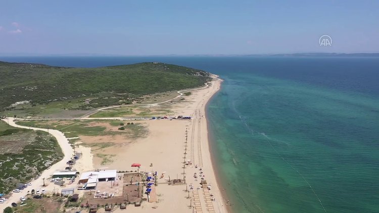 Saros'un maviyle yeşilin buluştuğu koyları keşfedilmeyi bekliyor