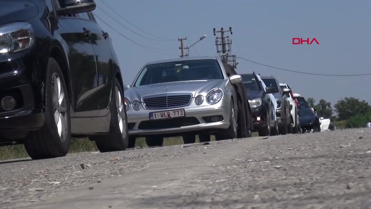 Kapıkule'deki araçlar diğer sınır kapılarına gidiyor