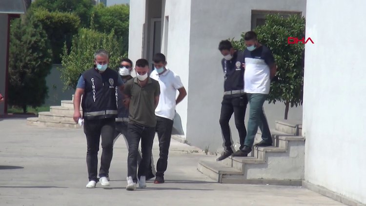 Adana'da 'torbacı' dehşeti!