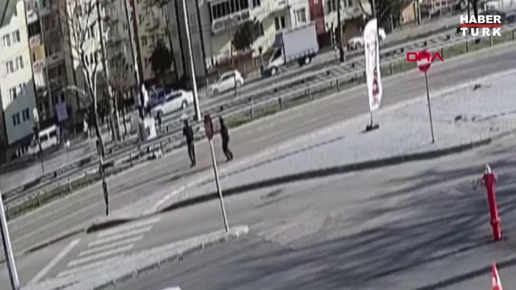 Keşif sırasında kadın sürücüye saldırdılar, polis biber gazıyla müdahale etti