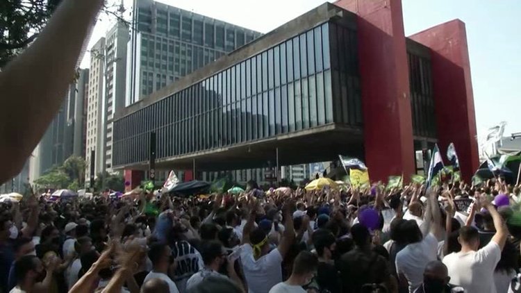 Brezilya'da Bolsonaro karşıtı gösteriler sürüyor