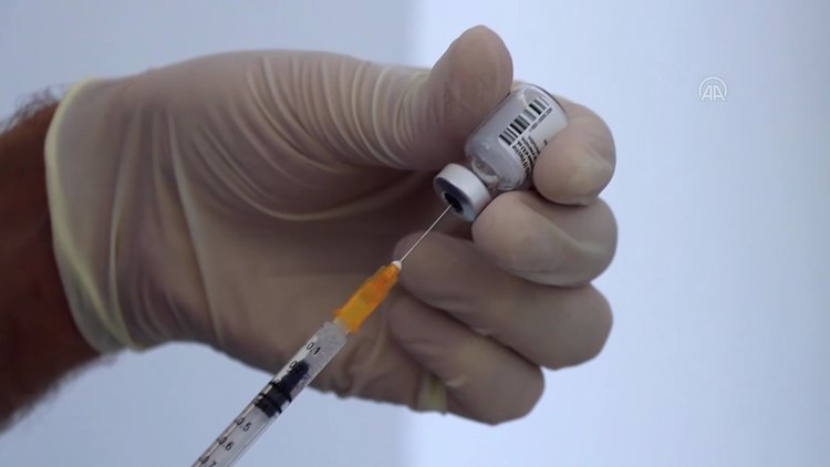 Aşı yaptıranlar temaslı olduğunda karantinaya girmeyecek