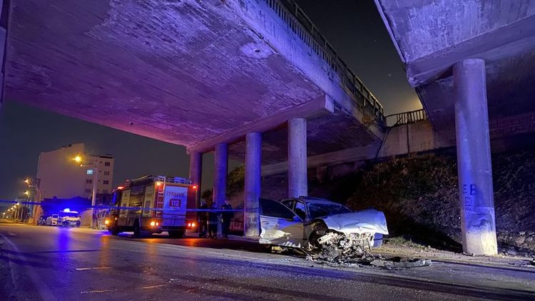 Eskişehir'de otomobil, köprüden alt yola düştü: 1 ölü, 3 yaralı