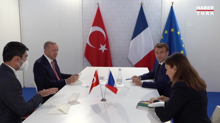 Cumhurbaşkanı Erdoğan, Fransa Cumhurbaşkanı Macron ile bir araya geldi