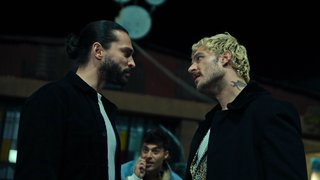 Kartal, Efe’nin anlaşma teklifini kabul etmese de Efe katili bulabilmek için birlikte çalışmaları gerektiğinden emindir.