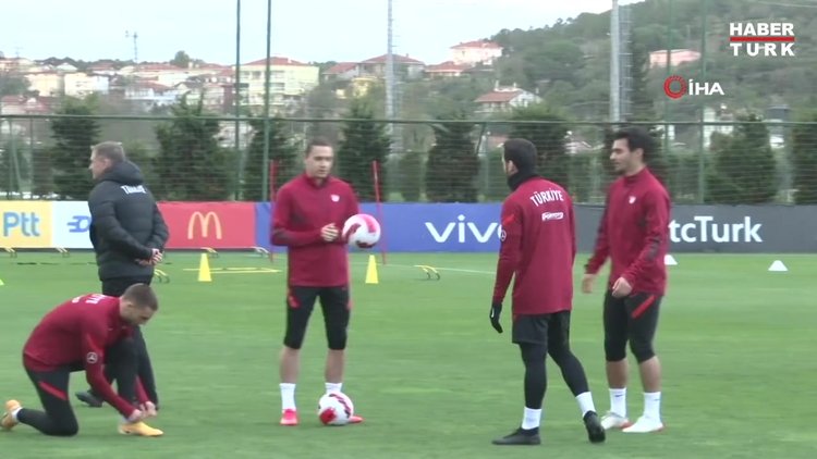 Milli Takım'da hazırlıklar sürüyor