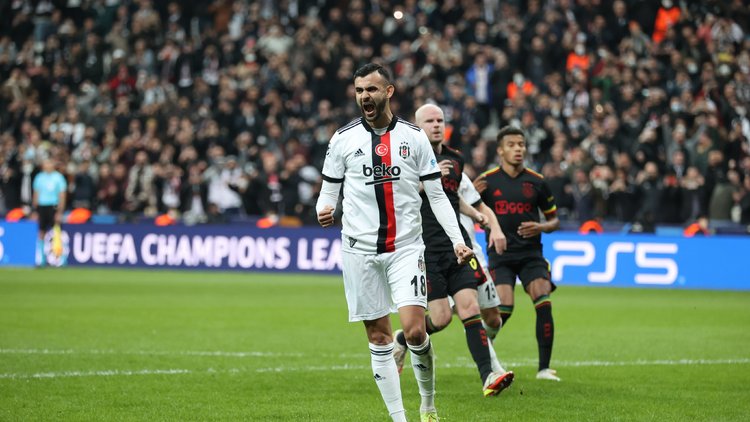 Beşiktaş - Ajax maçının kareleri