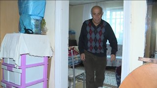 Cevat Kütük, İstanbul'da yalnız yaşıyor